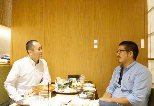 森野誠之氏（左）と本誌編集長 瀧川正実（右）