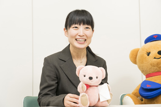 日本郵便 本社 郵便・物流営業部 拜藤 紘子（はいとう ひろこ）さん