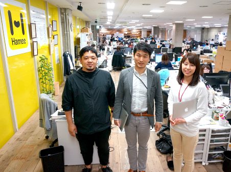 Hamee（ハミィ）の社内にて