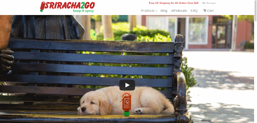 携帯ボトルを販売するECサイト「Sriracha2Go」