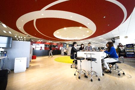 1日6時間勤務や子連れ出社。社員の“やる気”アップに注力する通販企業の施策①