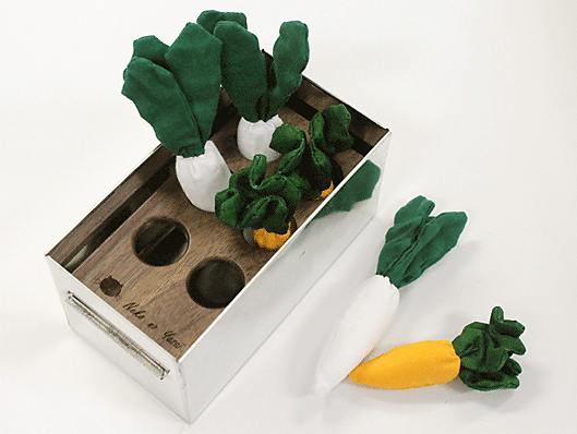 猫専用お野菜おもちゃ（はたらくぬこ）