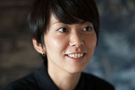 壁紙屋本舗 EC企画運営チーム 久木佐奈恵さん