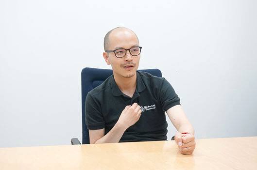 メガネスーパーが「EC関与売上」をKPIに設定し、決算短信で公開した理由