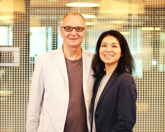 酒井陽子さん（右）とショーン・ターピンさん（左）