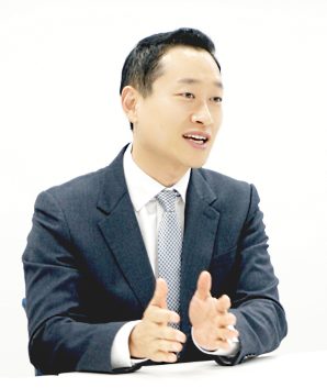イーベイジャパン合同会社（旧ジオシス）のヘンリー・チュン社長