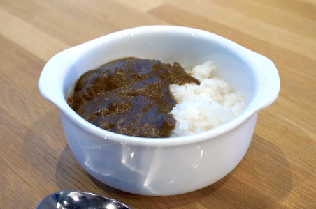 もがな「からだ喜ぶ満点カレー」