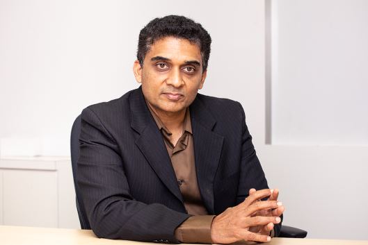 VP Engineering＆General Manager, PayPal India Guru Bhat氏