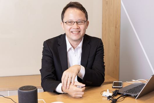 毛塚社長は「音声ショッピングは個人的にアトラクション的な感覚で買い物できる新しいショッピング体験」と話す