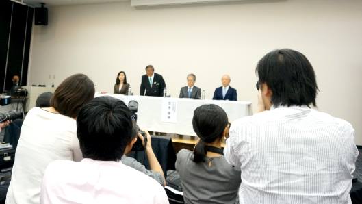 アスクルの社外取締役・社外監査役で構成する任意機関「独立役員会」は7月23日、記者会見を実施