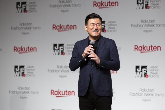 楽天の三木谷浩史会長兼社長