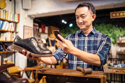 近年の台湾は日本と同様に消費行動が大きく変化しており、「自分の価値観に合う」サービスや商品を重視するといった新しい購買行動のトレンドが誕生しています