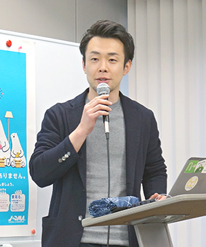 “Yper代表取締役内山智晴氏”