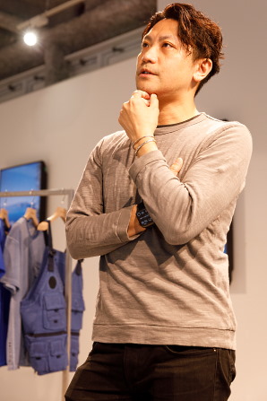 「atmos」などを展開するテクストトレーディングカンパニーのECビジネス事業部の岡山暢祐部長
