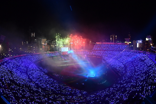 横浜ベイススターズ 「BLUE☆LIGHT SERIES」