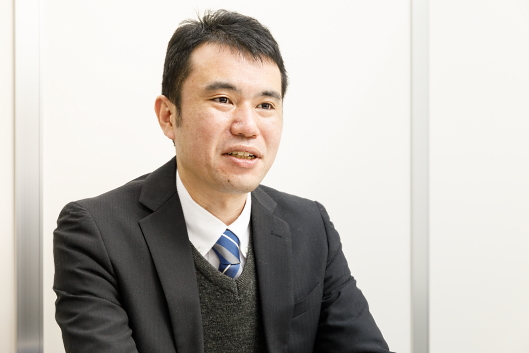 ソフマップの広告宣伝部デジタルマーケティングチーム、主任の冨田健嗣氏