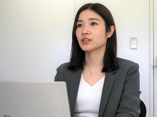 かっこ O-PLUX事業部 Divマネージャーの小野瀬まい氏