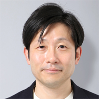 青山商事株式会社 THE SUIT COMPANY ＆ UNIVERSAL LANGUAGE ECコンテンツデザイングループ グループ長 小島蘭野介氏