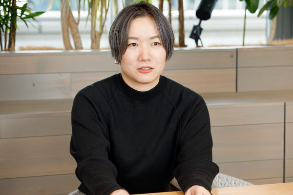 インプレスが発行した「いちばんやさしいEC担当者の教本 人気講師が教える新任1年目に身につけたい実務と知識」 FRACTA 取締役の南茂 理恵氏