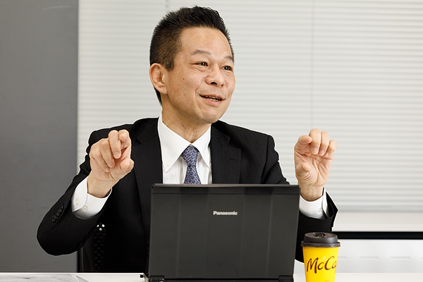 「迅速な配送が顧客の満足度を高める」と小嵜氏は指摘する