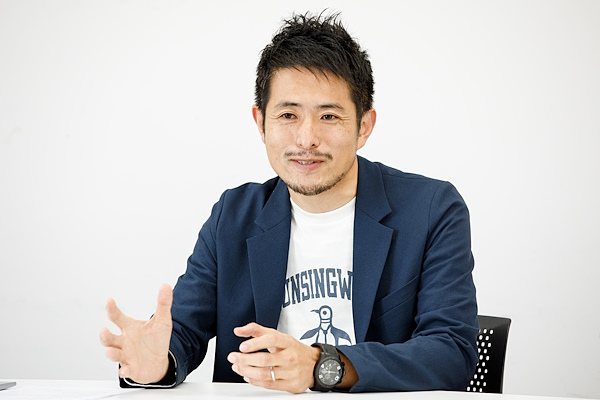 デサントジャパン DTC部門 デジタルビジネス部 EC販売1課 課長 古賀雅範氏（肩書きは取材当時）