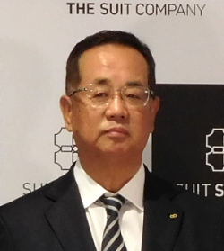 青山商事 社長 青山 理氏