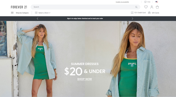 Forever 21公式オンラインストアのトップページ（画像は編集部がサイトからキャプチャ）