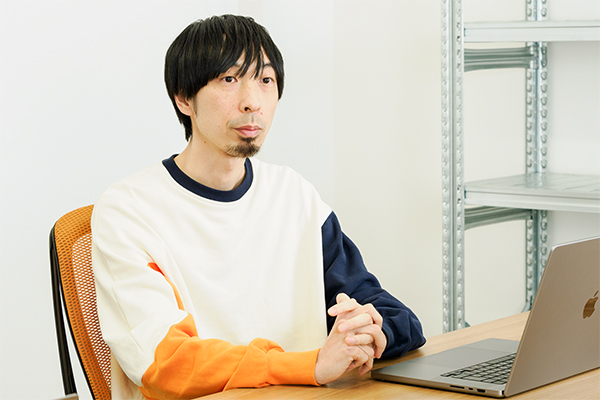 コマースメディア 制作部 デザイナー兼コーダーの松山明生さん