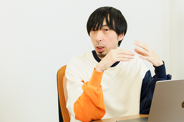 コマースメディア 制作部 デザイナー兼コーダーの松山明生さん