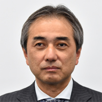 株式会社繊研新聞社 窪田 勉 氏