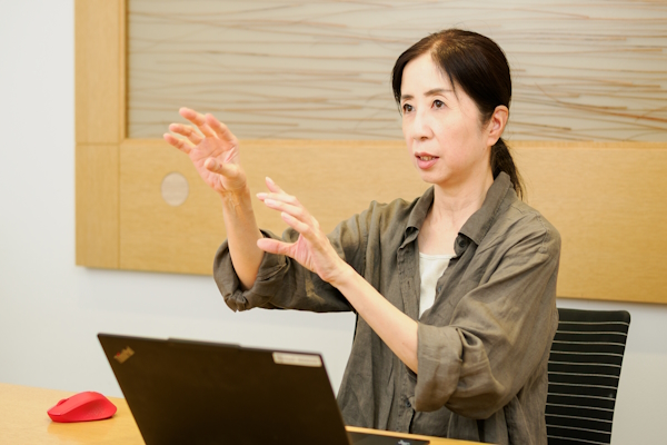 アンドエスティHD　DX本部　シニアマネージャー／アンドエスティ　プラットフォーム開発部　シニアマネージャー　本多由美子氏