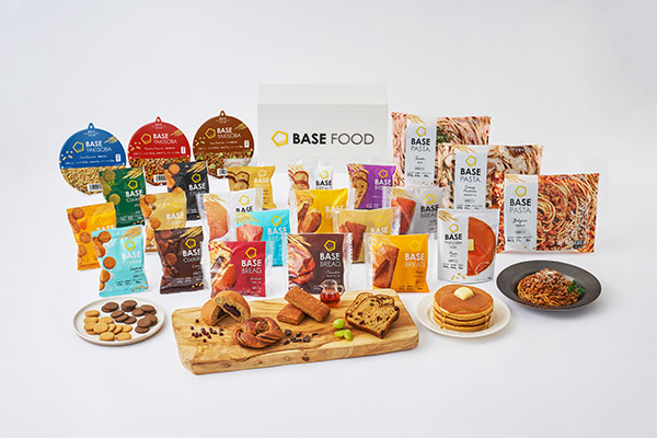 BASE FOOD ベースフード 食事や間食として手軽に食べやすい5シリーズを展開