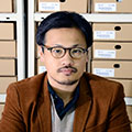 清川 忠康 氏