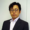 岩崎 徹志 氏