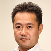 森谷 靖史