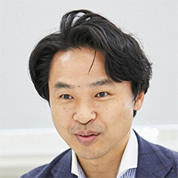 立川 哲夫