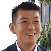成松 岳志