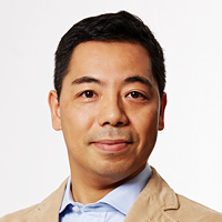 井野川 拓也