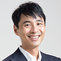 石井 智康