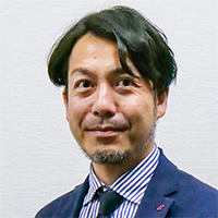 前田 晃典