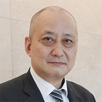 平井 孝弥