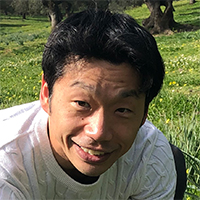山本 真三
