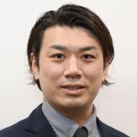 株式会社アイリスプラザ 新規企画室 室長 松浦 翔平氏