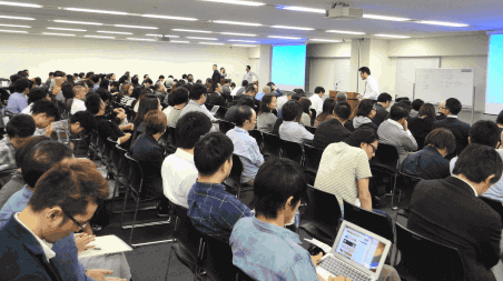 大阪市内で開かれた第2回 全国ECサミット