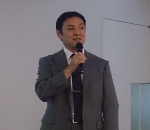 ネットショップ担当者フォーラム2015 in 大阪に登壇したキタムラの逸見氏