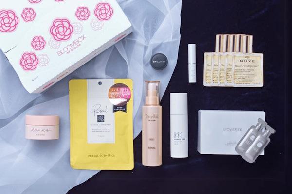 セットの一つで、アイスタイル運営の「@cosme」がプロデュースするセット「Amazon Beauty Festival記念 @cosme ベスコス（※）も試せるWINTER BOX」（販売個数500個、価格5500円）