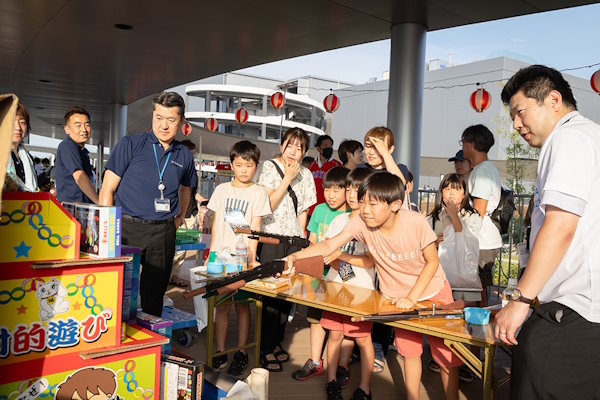 「ALFALINK相模原サマーフェスタ2023」には近隣住民などが多く来場した
