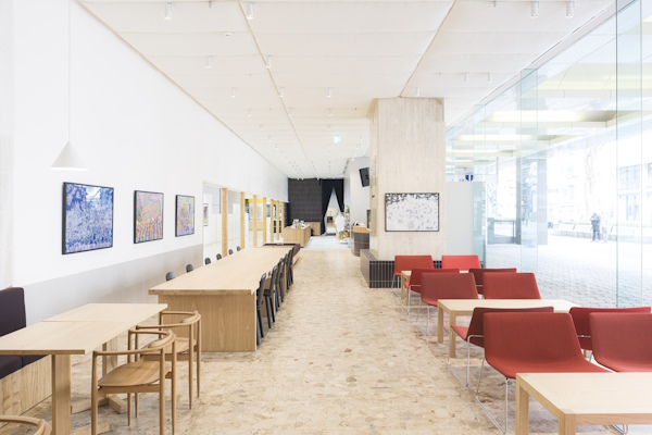 カフェスペース「Cafe＆Dining＆Bar『無題』」