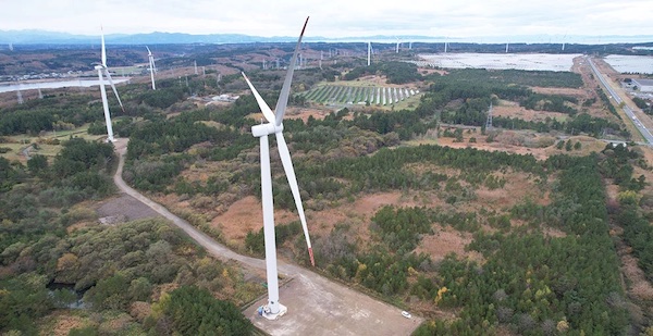8基の風車から構成される風力発電